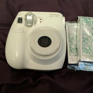 Instant Cameraw/ extra filmpks